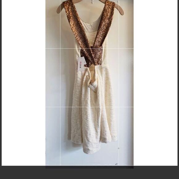 Just fab NWT ivory and gold sequined cross back - Picture 1 of 5